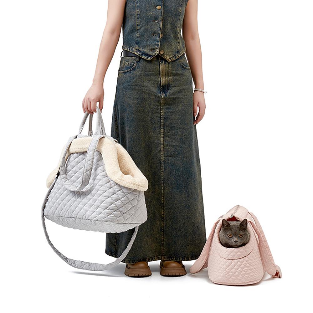 Portable shoulder bag for traveling carrier with dog and Cat